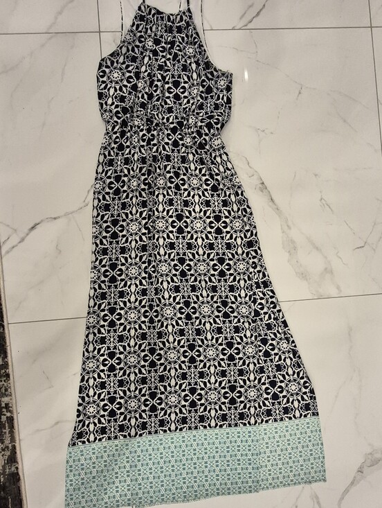 B Darlin Dresses & Skirts - B Darlin Navy and Aqua Printed Halter Maxi Dress Size 7/8